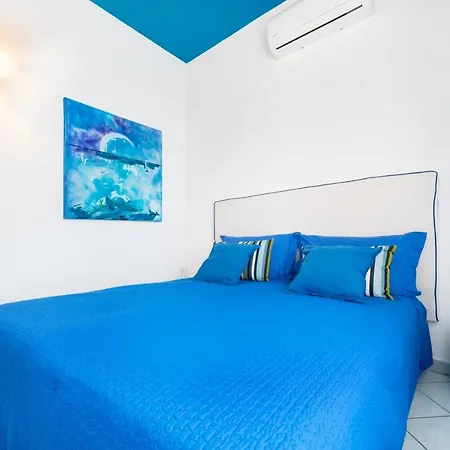 Apartment Corso Italia 269 *