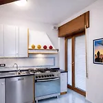 Corso Italia 269 *