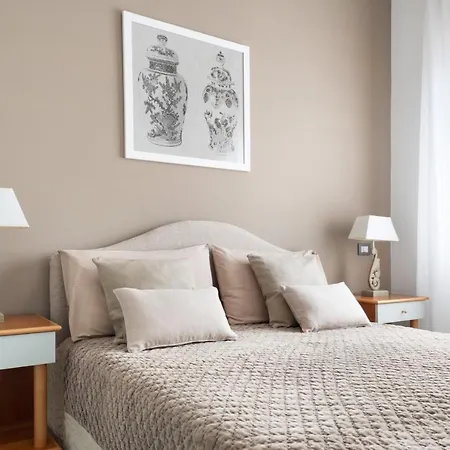 Apartment Corso Italia 269 *